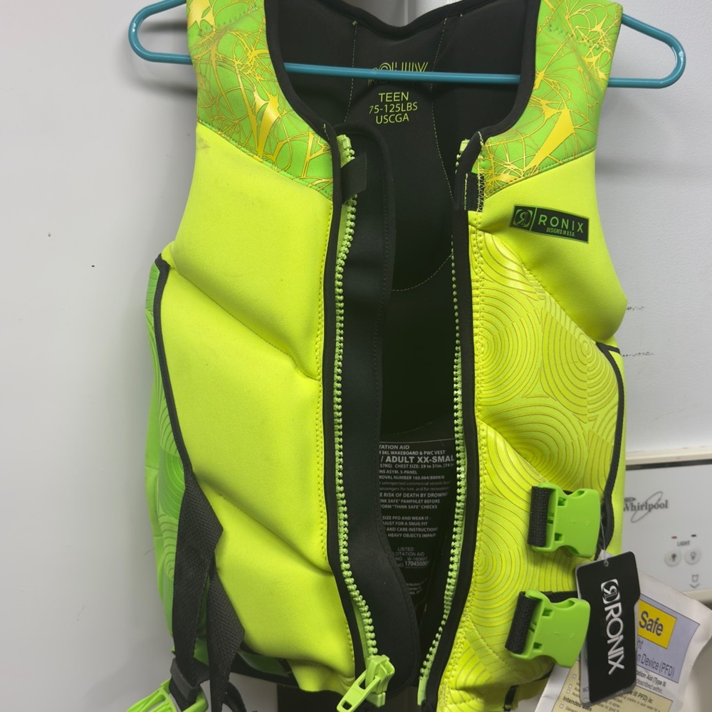 Ronix Capella 2.0 CGA Life Vest - Teen / Youth L / Adult XXS